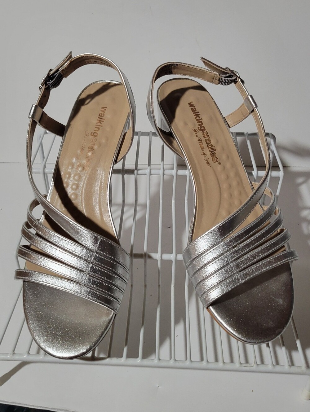 Walking Cradles Silver Lettie Round Toe Block Heel Buckle Leather NWOT